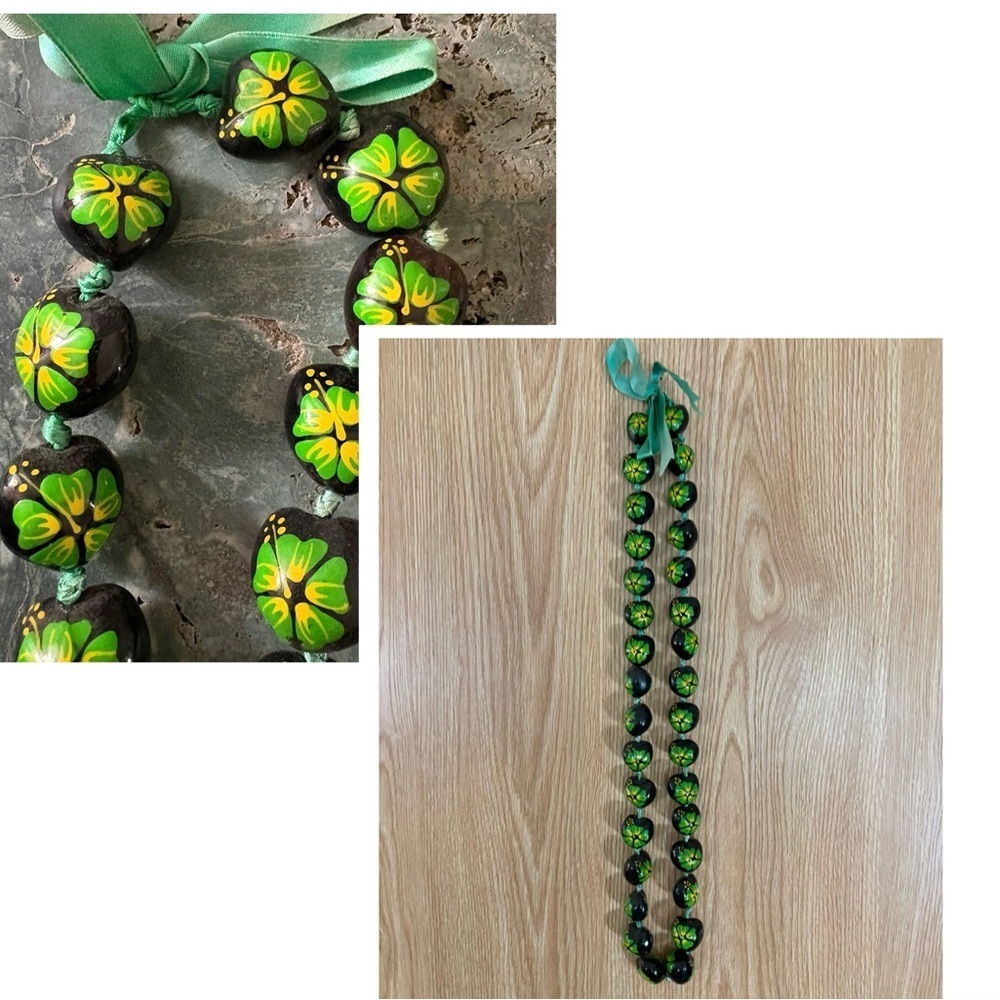 🍀 Shamrock Black/Green Large Beaded Handmade Necklace with Silk Ribbon